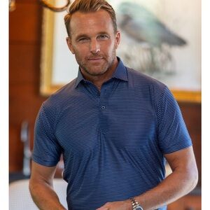 NWOT!Collars & Co. Featherweight Flex Polo
Sawyer Navy with White Stripe. Medium